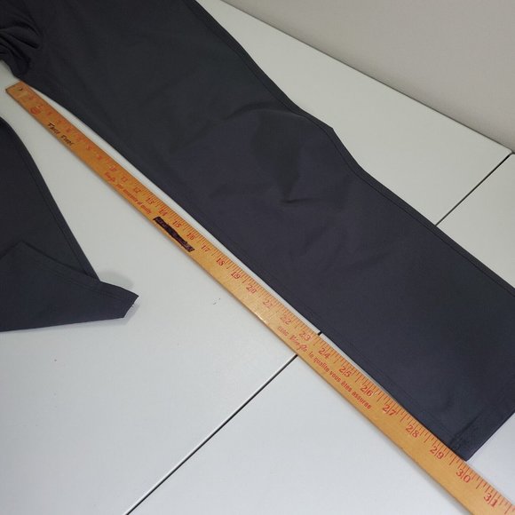 Vuori Pants Mens 32 Gray Meta Tapered Leg Stretch Chino Flat Front Pockets - Picture 10 of 12